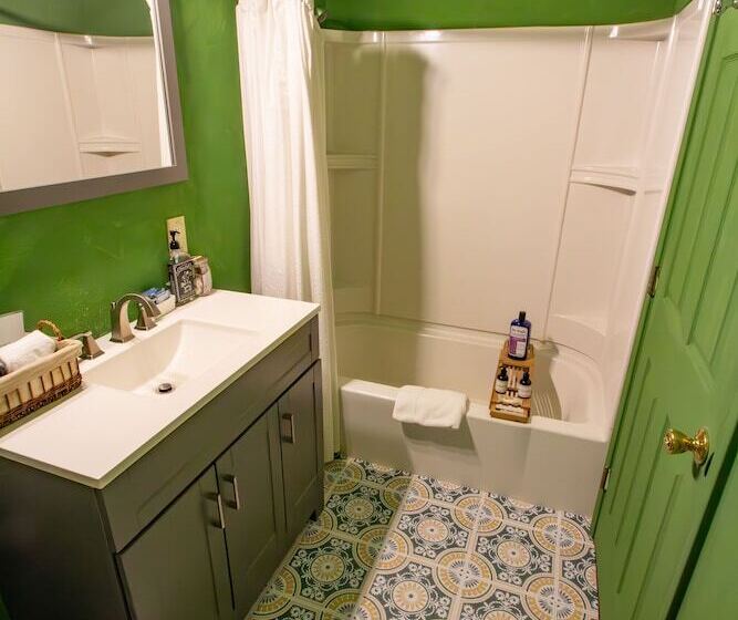 住宿加早餐  A Barn At The Quarry