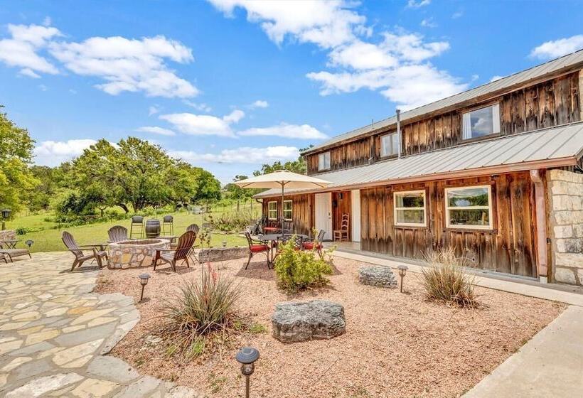 住宿加早餐  A Barn At The Quarry