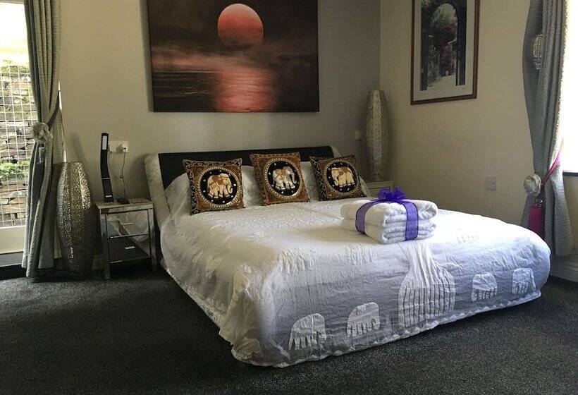 مبيت وإفطار Cherrywood Lodge