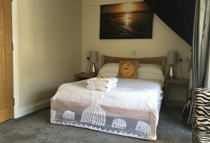 مبيت وإفطار Cherrywood Lodge