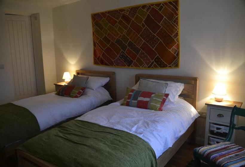 ベッドアンドブレックファースト Fig Tree House