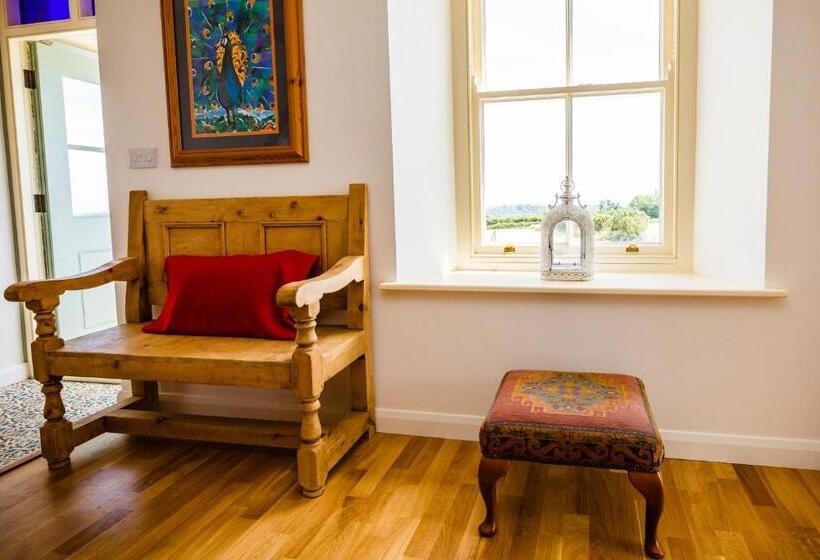 ベッドアンドブレックファースト Fig Tree House