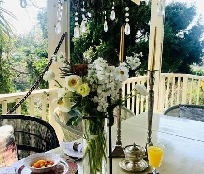 צימר The Loerie Hide