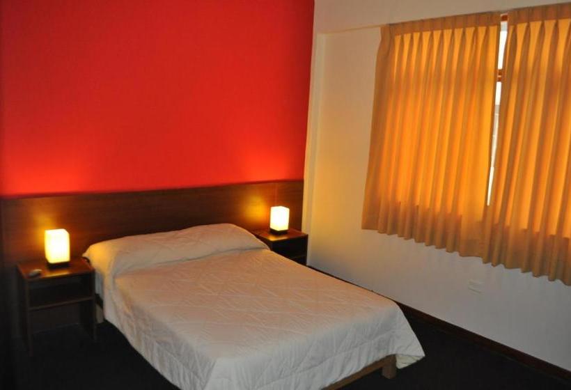 Che Lagarto Hostel Lima