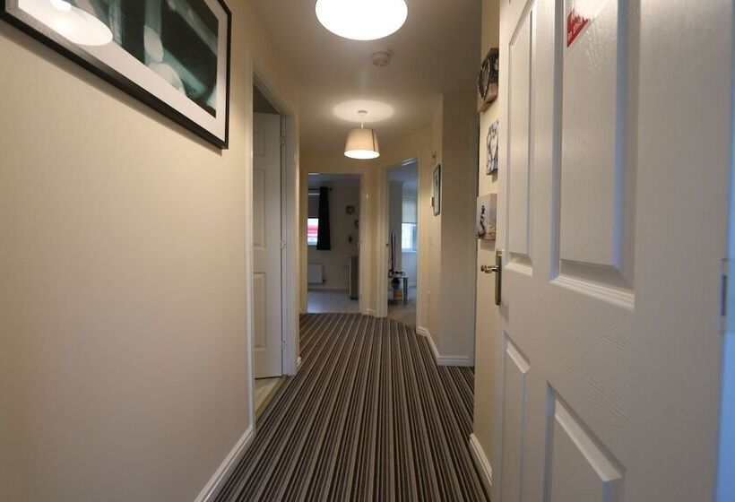 Duloch Apartments Kw