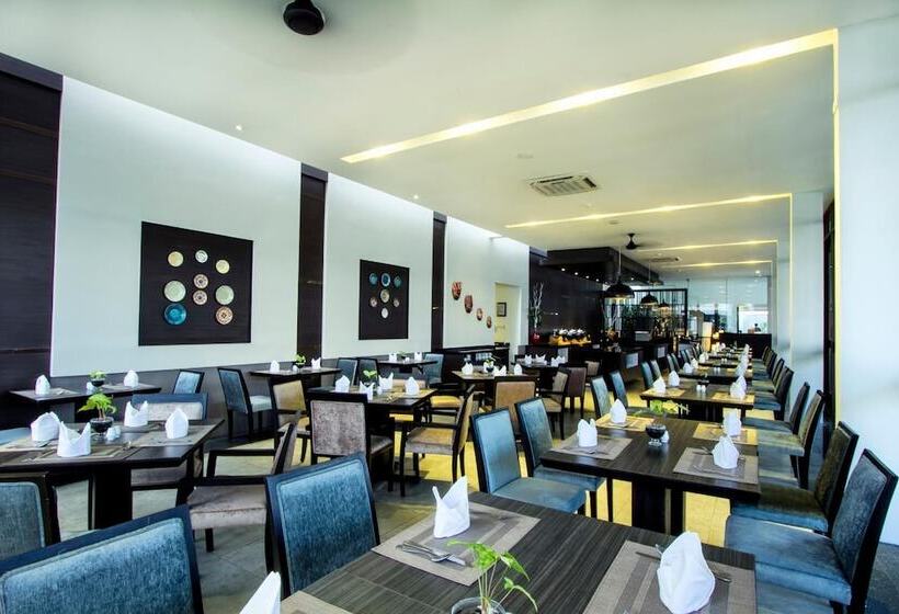 Estrella Hotel & Conference