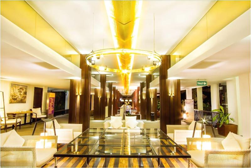 Estrella Hotel & Conference