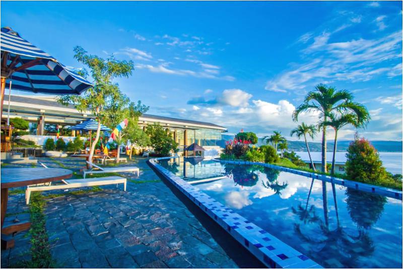 Estrella Hotel & Conference