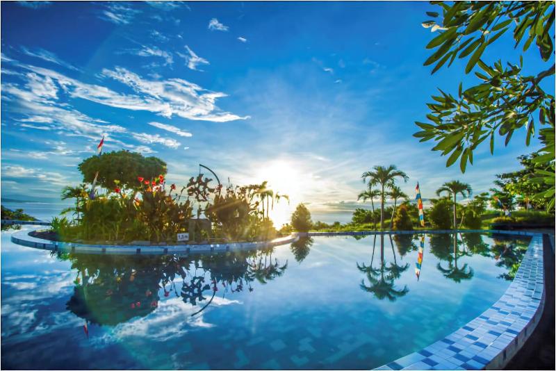 Estrella Hotel & Conference