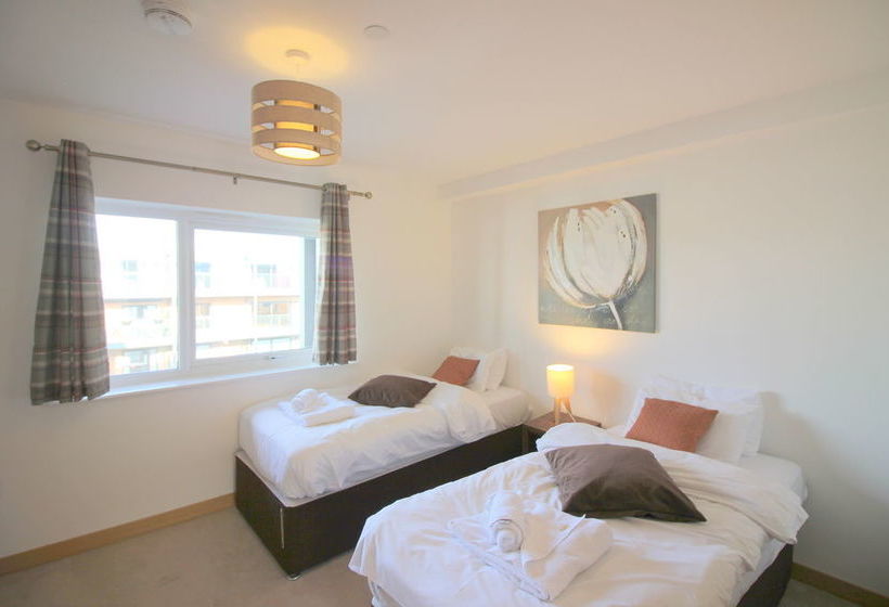 Grand Central Apartments By Paymán Club