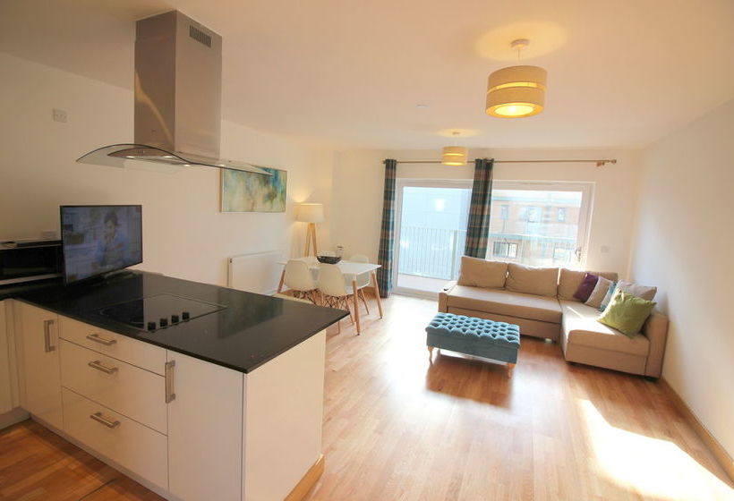 Grand Central Apartments By Paymán Club