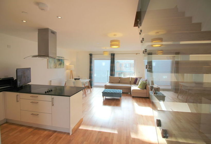 Grand Central Apartments By Paymán Club