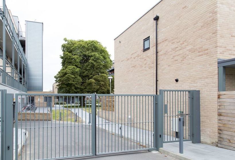 Grand Central Apartments By Paymán Club