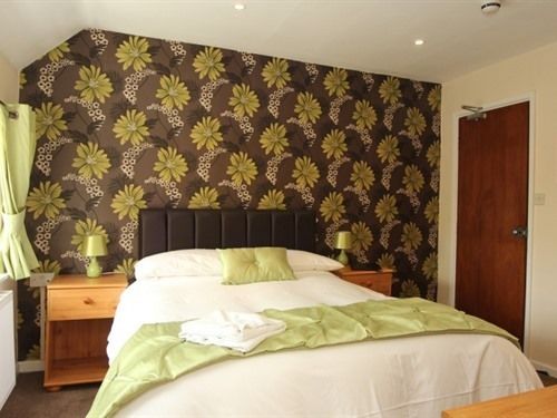 فندق فئة نجمة واحدة Affcot Lodge