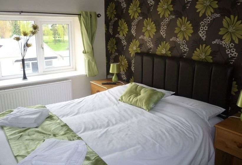 فندق فئة نجمة واحدة Affcot Lodge