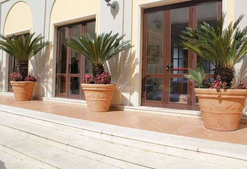 Хостел Ancelle Sorrento  Casa D Accoglienza