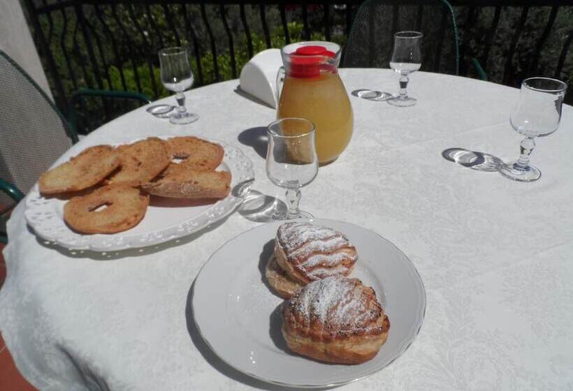 Хостел Ancelle Sorrento Casa D Accoglienza