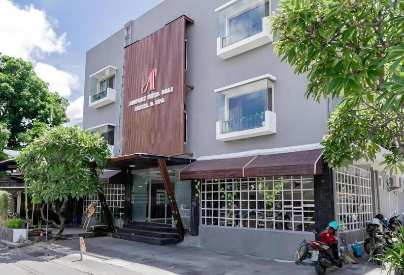 호텔 Collection O Airport Kuta Bali