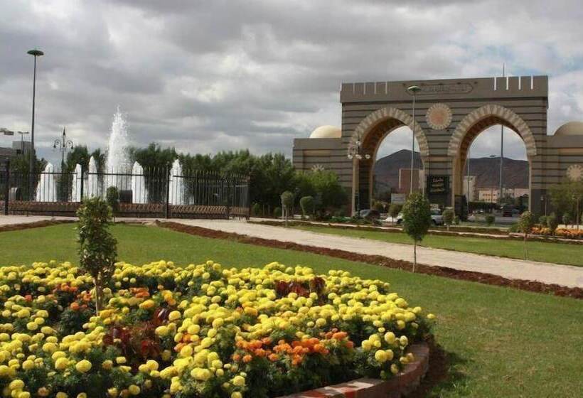 Отель Al Ritz Al Madinah