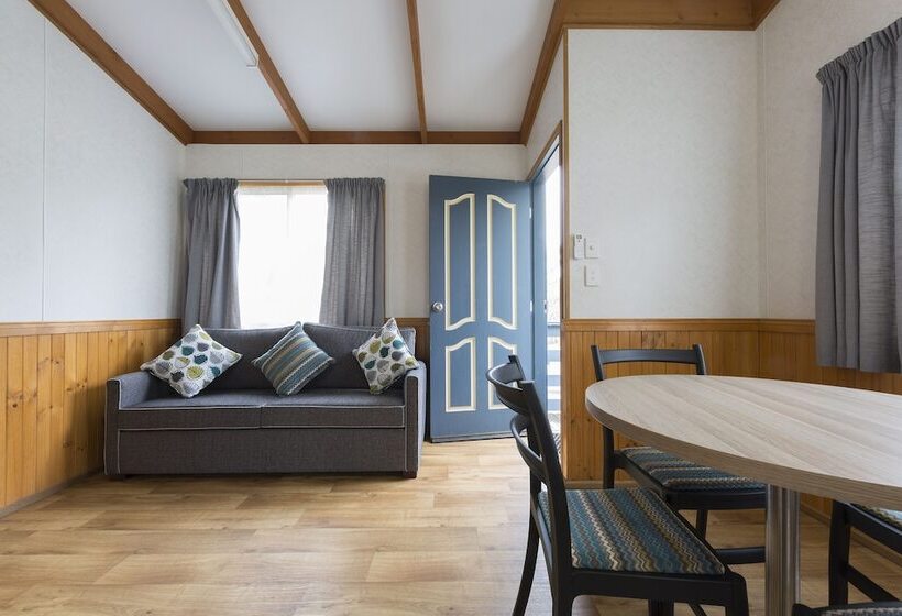 ホテル Alivio Tourist Park Canberra