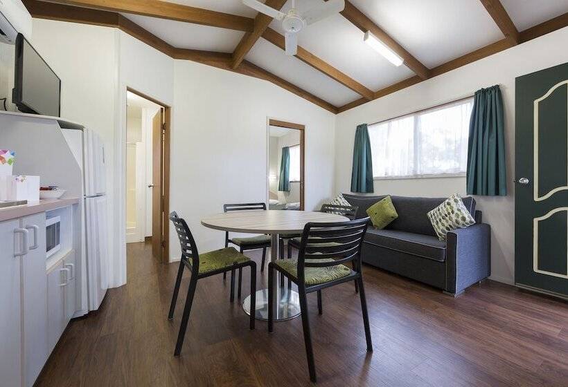 ホテル Alivio Tourist Park Canberra