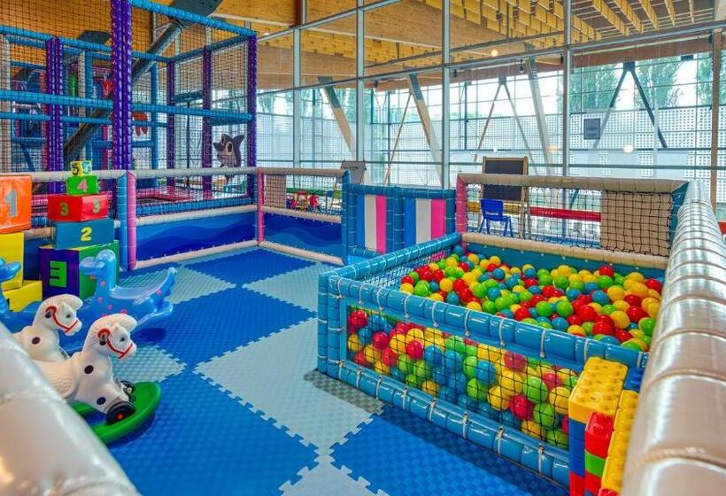 هتل Aquacity Riverside