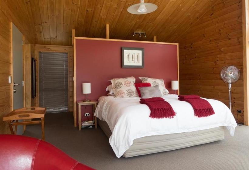 בית מלון כפרי Astelia Lodge