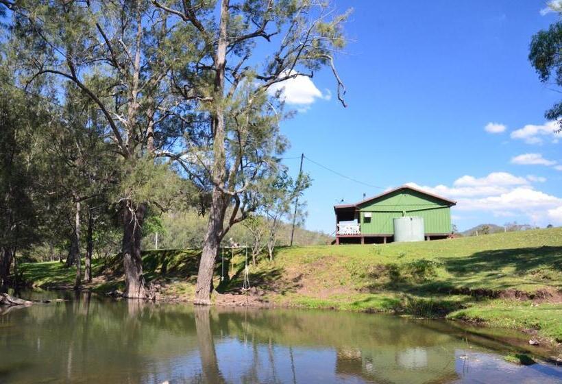 هتل Bestbrook Mountain Farmstay