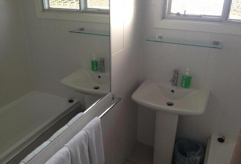 هتل Bestbrook Mountain Farmstay