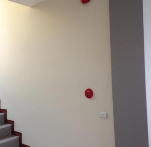 ホテル Bird Day Boutique