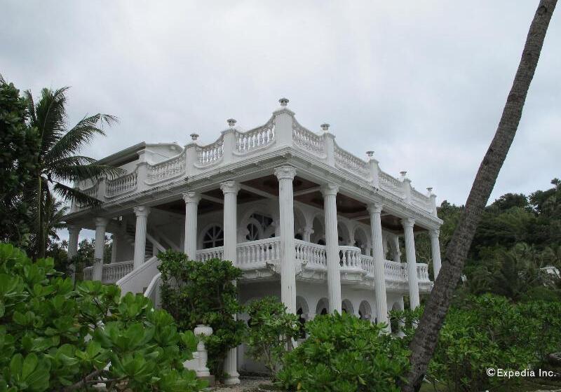 هتل Blue Crystal Beach Resort