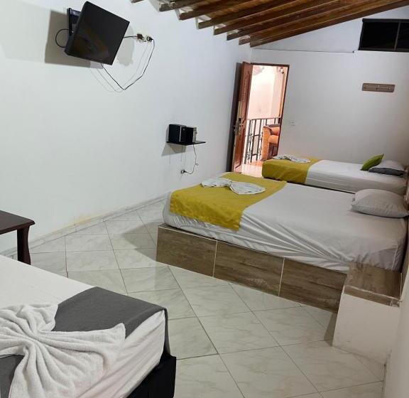 酒店 Brisas Medellin