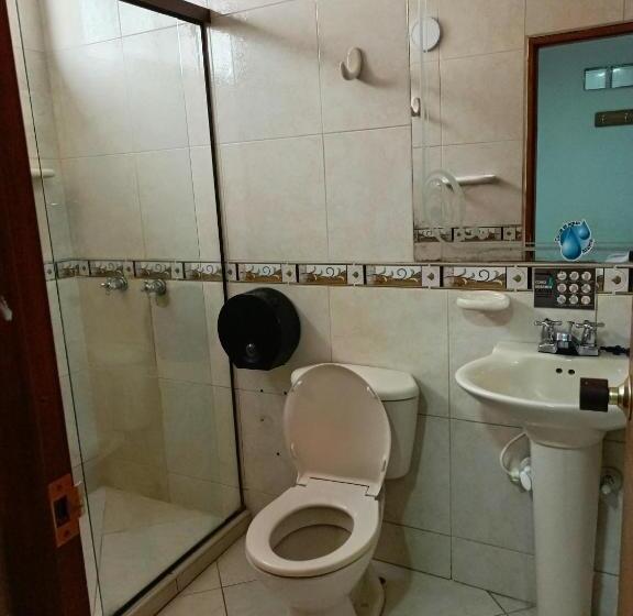 酒店 Brisas Medellin