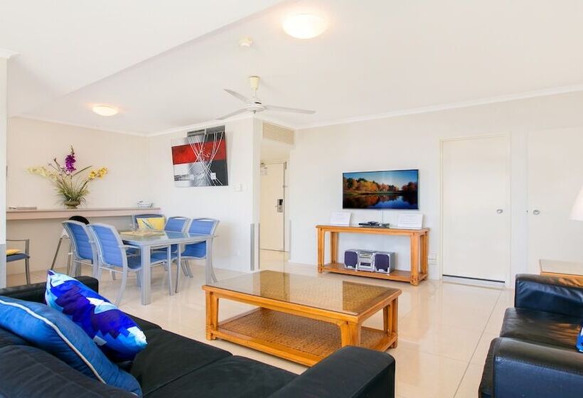 בית מלון כפרי Cairns City Palms