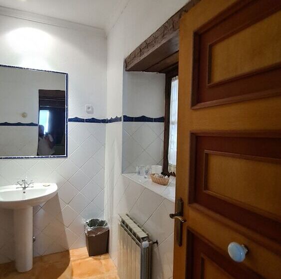 فندق Casa Palacio Conde De Garcinarro