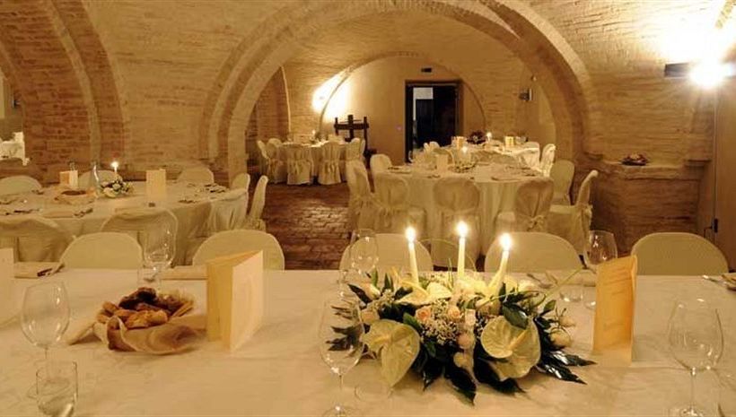 فندق Castello Di Semivicoli