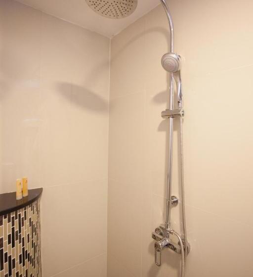 Отель Chabana Kamala