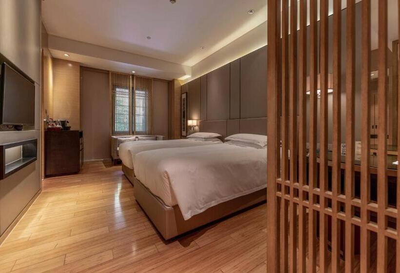 Cheery Canal Hotel Hangzhou   Intangible Cultural Heritage