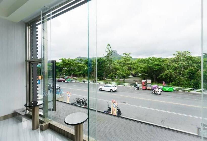 هتل کپسول Kenting My Home