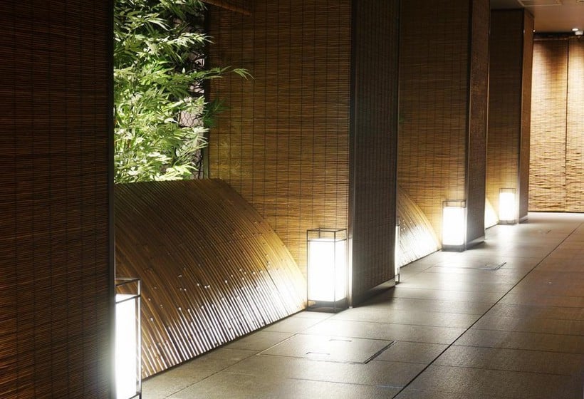 胶囊酒店 Tokyo Ekimae Bay