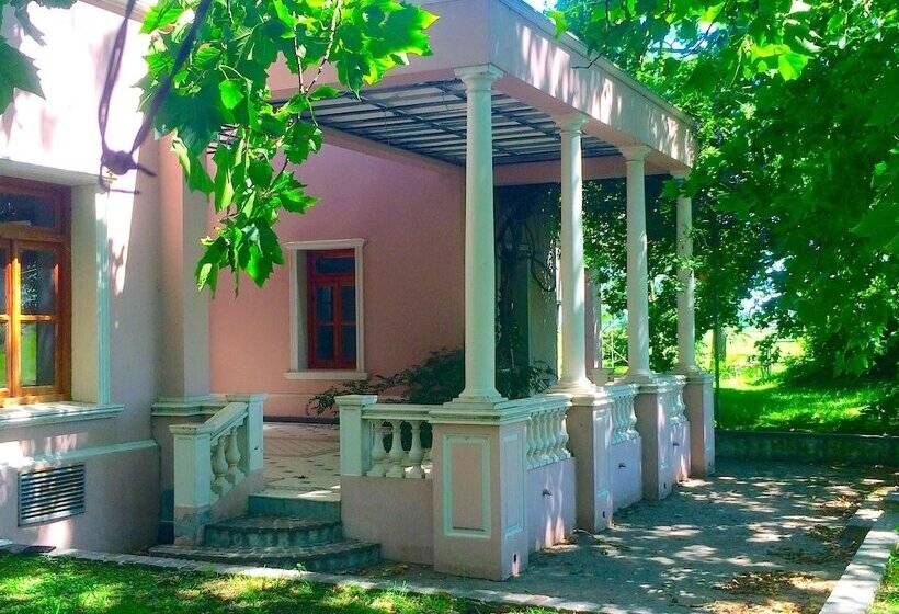 فندق Estancia Monte Viejo