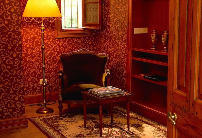 فندق Estancia Monte Viejo