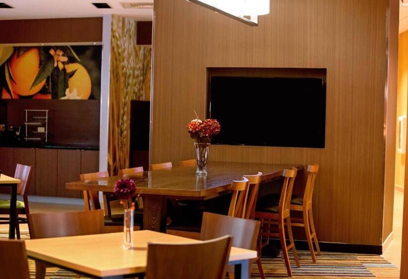 Отель Fairfield Inn & Suites By Marriott Richmond Midlothian