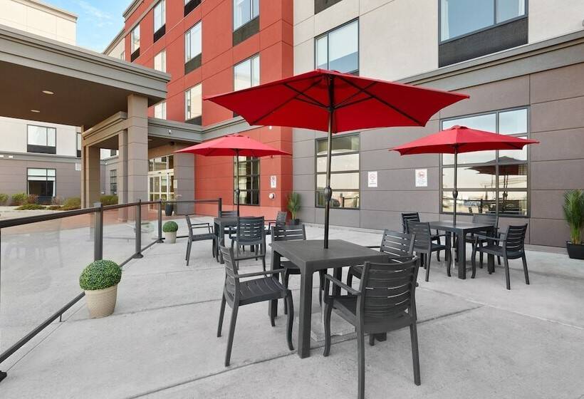 فندق Four Points By Sheraton Sherwood Park