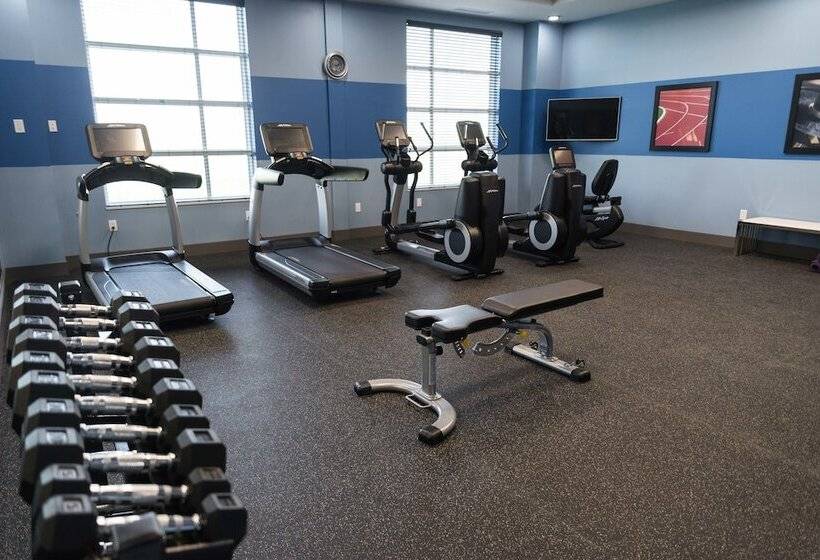 فندق Four Points By Sheraton Sherwood Park