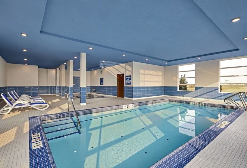 فندق Four Points By Sheraton Sherwood Park