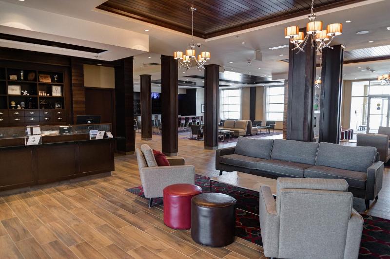 فندق Four Points By Sheraton Sherwood Park