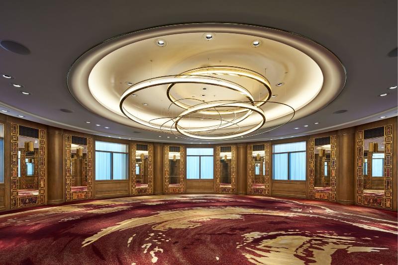 Four Seasons Hotel London At Tower Bridge