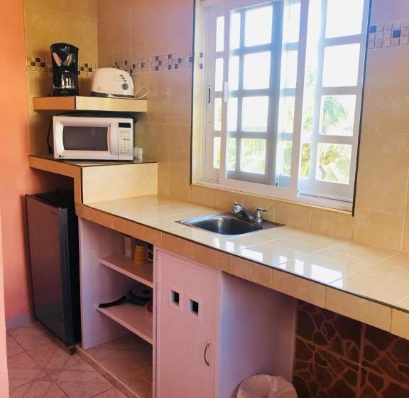 호텔 Francis Arlene Adults Only