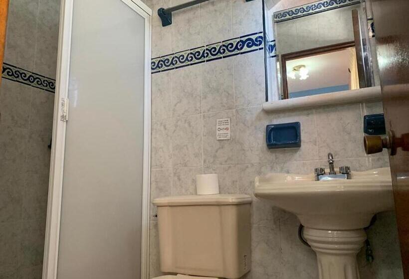 호텔 Francis Arlene Adults Only